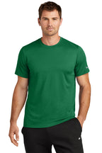 Nike® Swoosh Sleeve Legend Tee (NKDX8730)